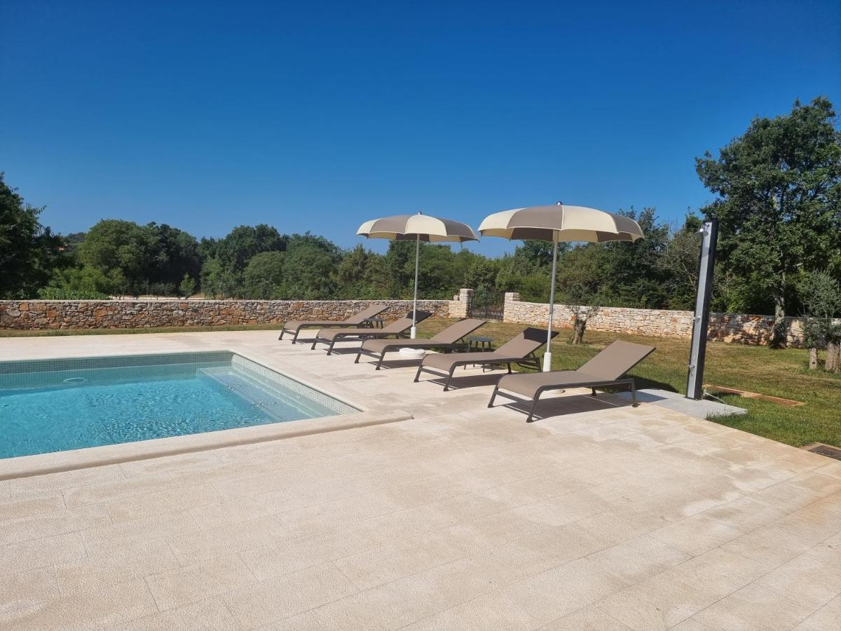 Luxury Villa Serena 2022 - With Heated Pool Cukrici Dış mekan fotoğraf