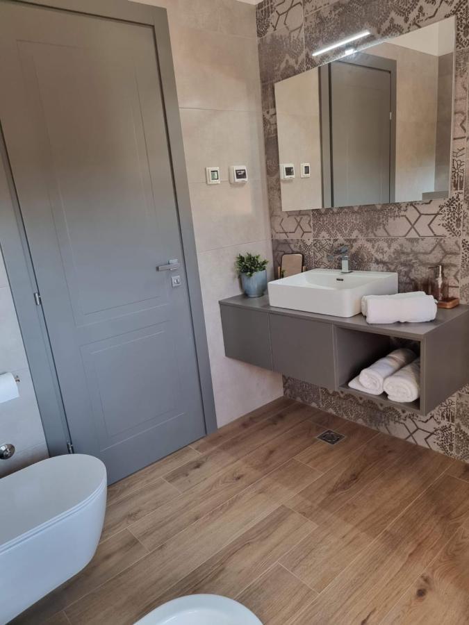 Luxury Villa Serena 2022 - With Heated Pool Cukrici Dış mekan fotoğraf