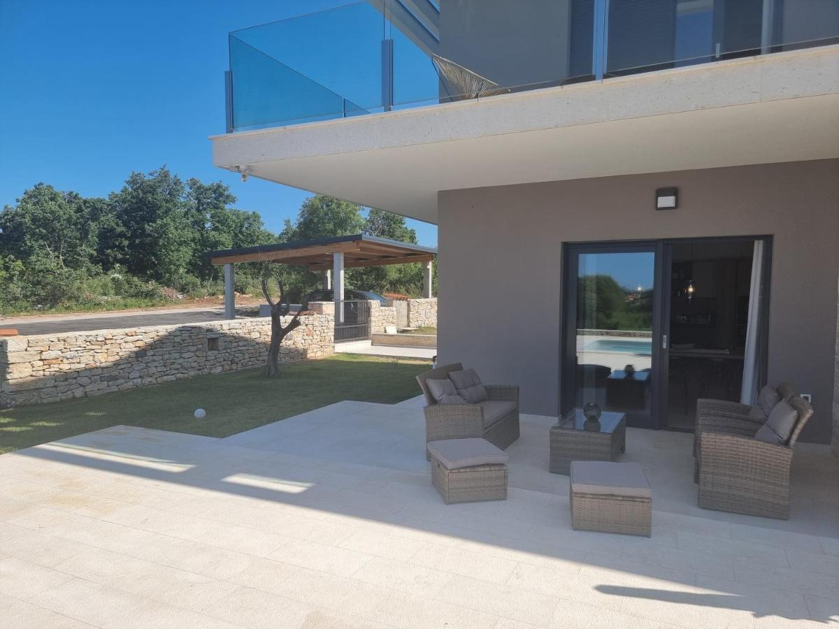 Luxury Villa Serena 2022 - With Heated Pool Cukrici Dış mekan fotoğraf